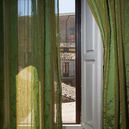 Umberto 33 فندق مبيت وإفطار