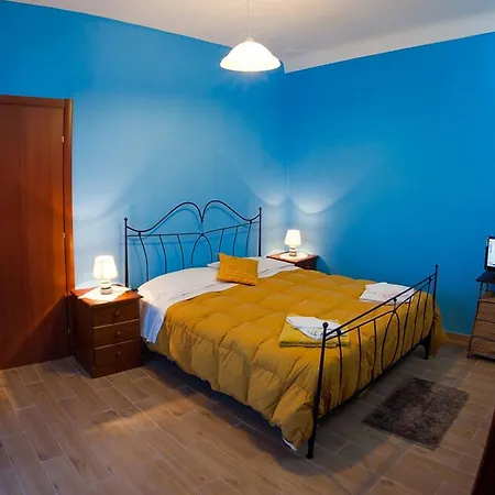 Umberto 33 فندق مبيت وإفطار بياتْسا أرمارِنا